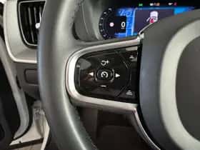 Volvo XC60 (2023) thumbnail 14