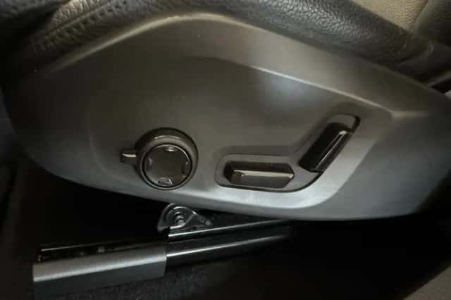 Volvo XC60 (2023) thumbnail 18