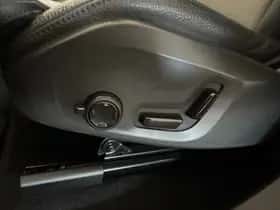 Volvo XC60 (2023) thumbnail 18