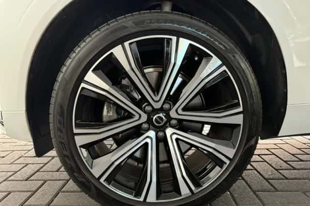 Volvo XC60 (2023) thumbnail 21