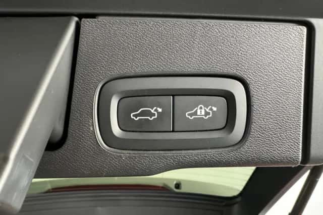 Volvo XC60 (2023) thumbnail 26