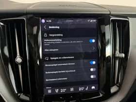Volvo XC60 (2023) thumbnail 31