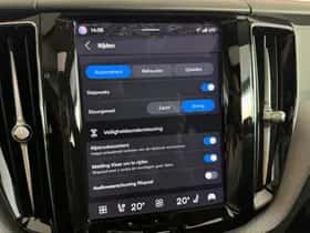 Volvo XC60 (2023) thumbnail 33