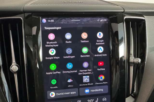 Volvo XC60 (2023) thumbnail 36