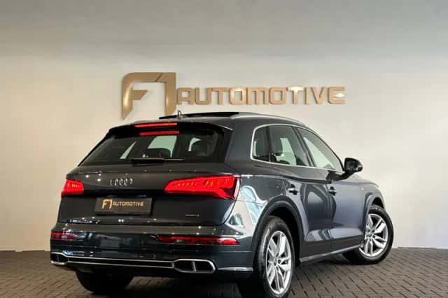 Audi Q5 (2020) thumbnail 3
