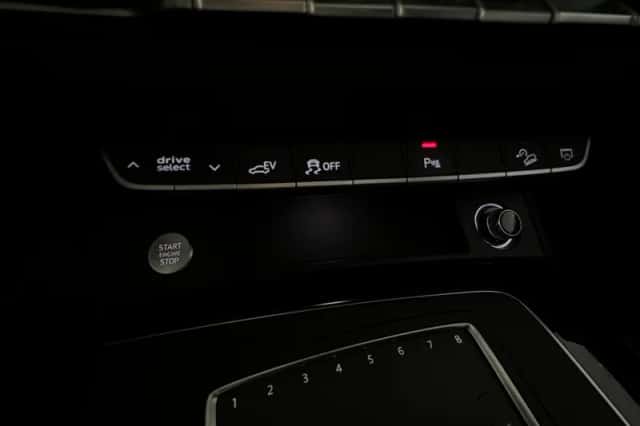 Audi Q5 (2020) thumbnail 25
