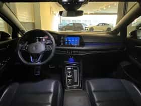 Volkswagen Golf (2023) thumbnail 4
