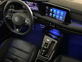 Volkswagen Golf (2023) thumbnail 32