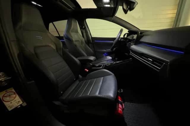 Volkswagen Golf (2023) thumbnail 34