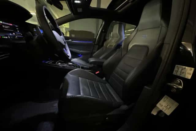 Volkswagen Golf (2023) thumbnail 6