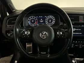 Volkswagen Golf (2017) thumbnail 13