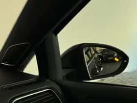 Volkswagen Golf (2017) thumbnail 21