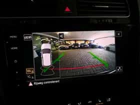 Volkswagen Golf (2017) thumbnail 31