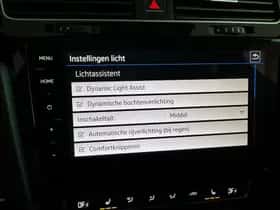 Volkswagen Golf (2017) thumbnail 37
