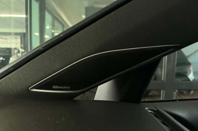Volkswagen Golf (2017) thumbnail 20