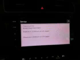 Volkswagen Golf (2017) thumbnail 25