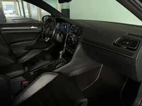 Volkswagen Golf (2017) thumbnail 36