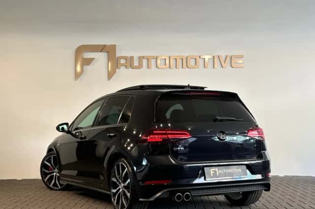 Volkswagen Golf (2017) thumbnail 8