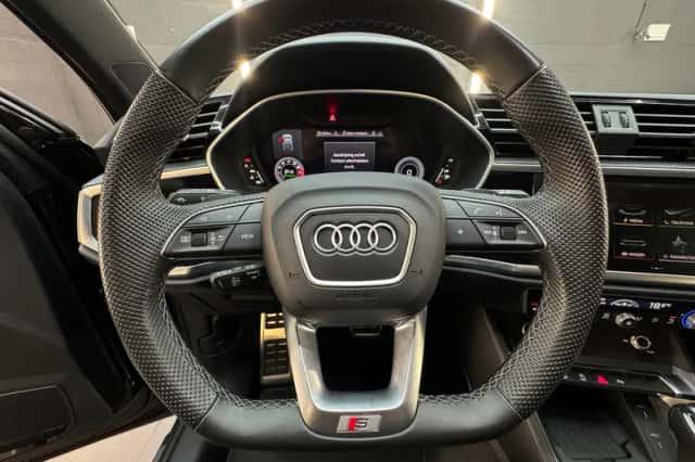 Audi Q3 (2024) thumbnail 17