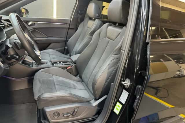 Audi Q3 (2024) thumbnail 5