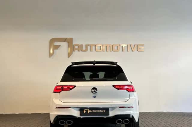 Volkswagen Golf (2023) thumbnail 11