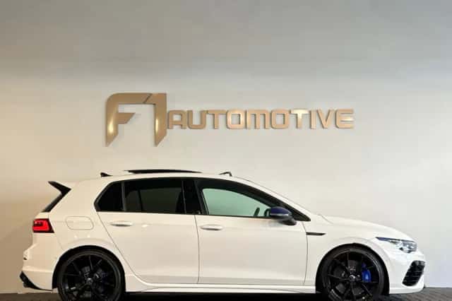 Volkswagen Golf (2023) thumbnail 12