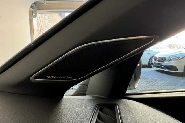 Volkswagen Golf (2023) thumbnail 18