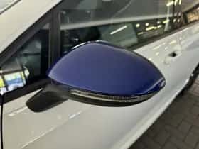 Volkswagen Golf (2023) thumbnail 20