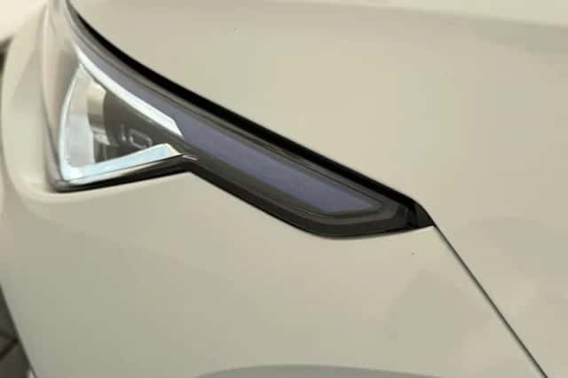 Volkswagen Golf (2023) thumbnail 21