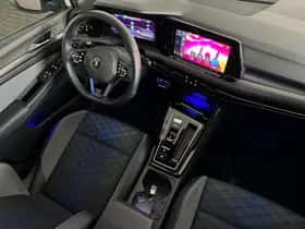 Volkswagen Golf (2023) thumbnail 37