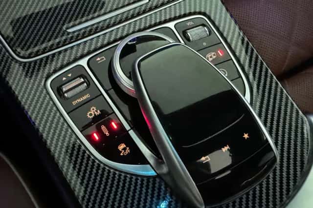 Mercedes-Benz C-Klasse (2016) thumbnail 16