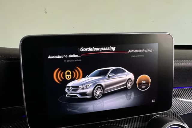 Mercedes-Benz C-Klasse (2016) thumbnail 38