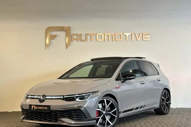 Volkswagen Golf (2022) thumbnail 1