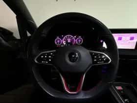 Volkswagen Golf (2022) thumbnail 12