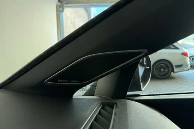 Volkswagen Golf (2022) thumbnail 18