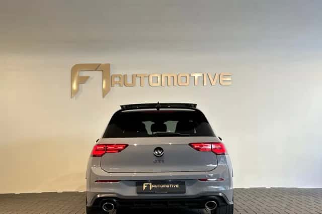Volkswagen Golf (2022) thumbnail 9