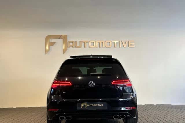 Volkswagen Golf (2017) thumbnail 11