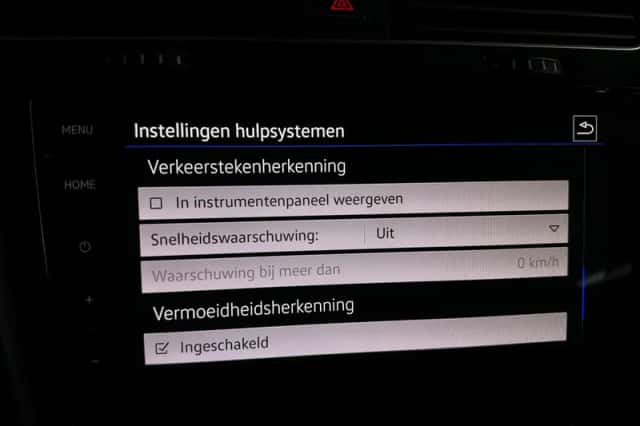 Volkswagen Golf (2017) thumbnail 34