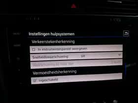 Volkswagen Golf (2017) thumbnail 34