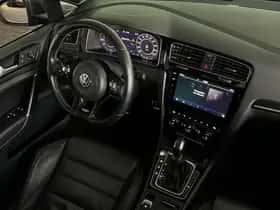 Volkswagen Golf (2017) thumbnail 39