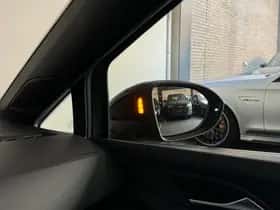 Volkswagen Golf (2022) thumbnail 23