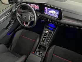 Volkswagen Golf (2022) thumbnail 30