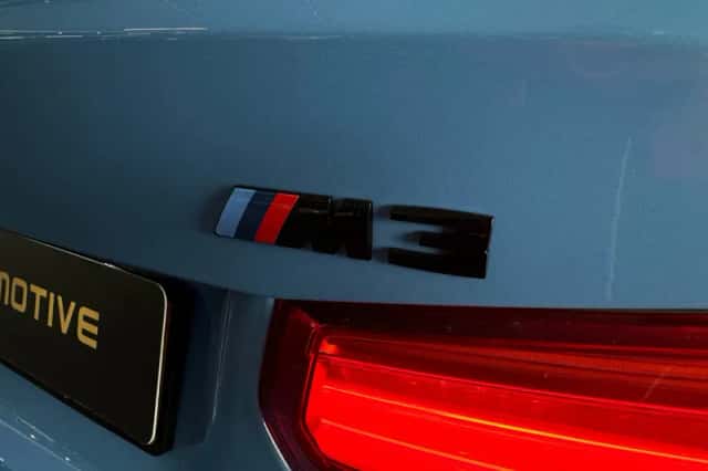 BMW M3 (2014) thumbnail 17
