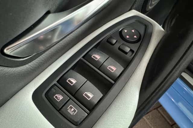 BMW M3 (2014) thumbnail 24