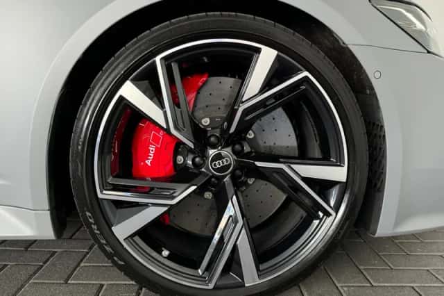 Audi RS6 (2021) thumbnail 15