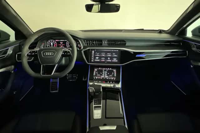 Audi RS6 (2021) thumbnail 4