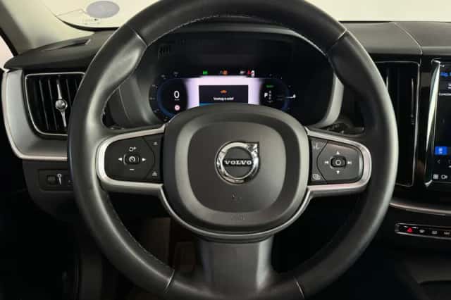Volvo XC60 (2021) thumbnail 15