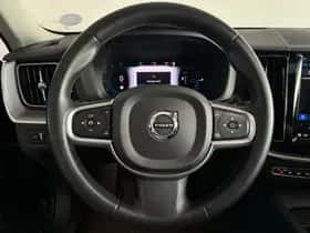 Volvo XC60 (2021) thumbnail 15