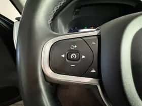Volvo XC60 (2021) thumbnail 16