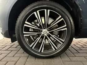 Volvo XC60 (2021) thumbnail 18